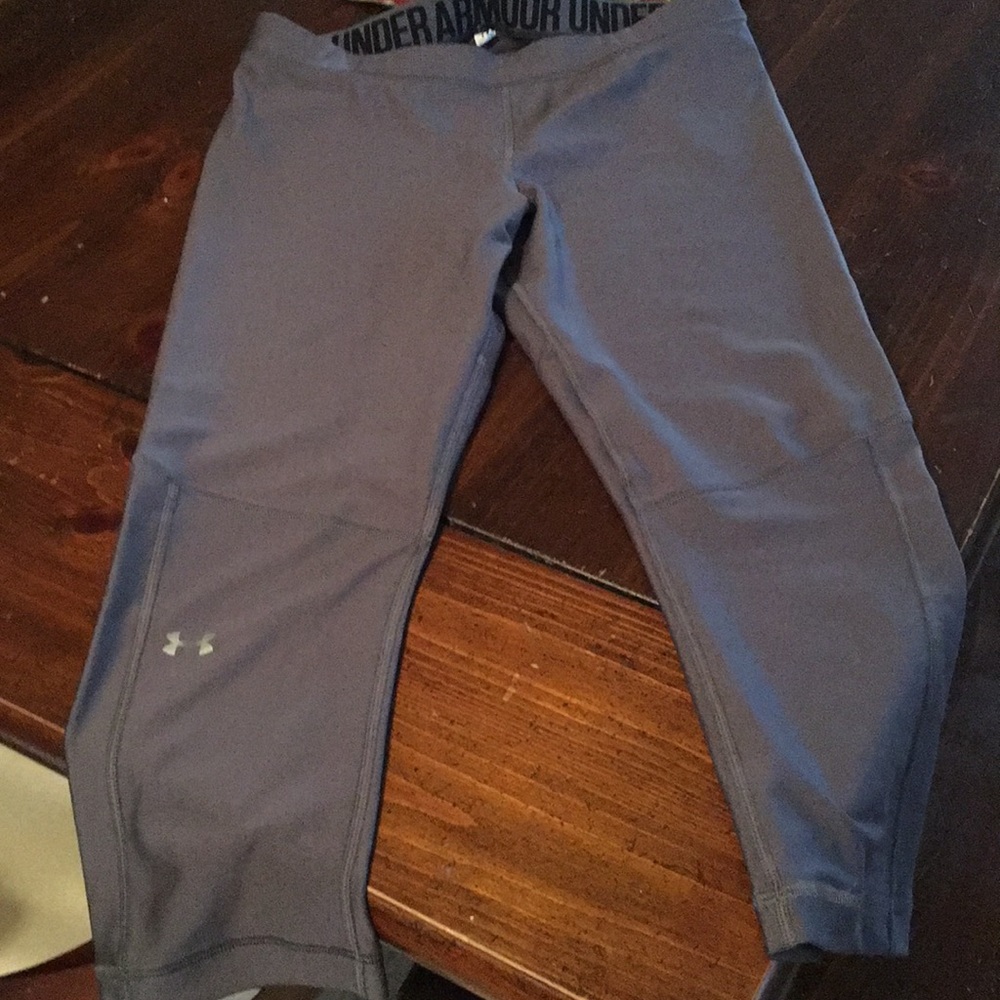 Capri length